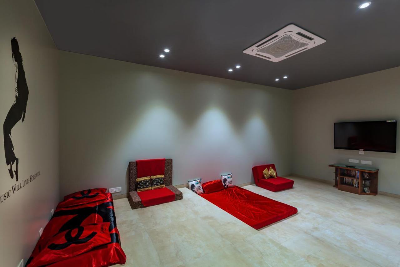 Saffronstays Aspen, Lonavala - Luxury Pool Villa With Games And Tv Room Near Bhushi Dam Exterior foto